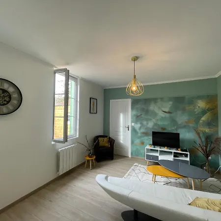 La Casa 2 2 Salles De Bain 2 Wc Jardin Κομπιέν